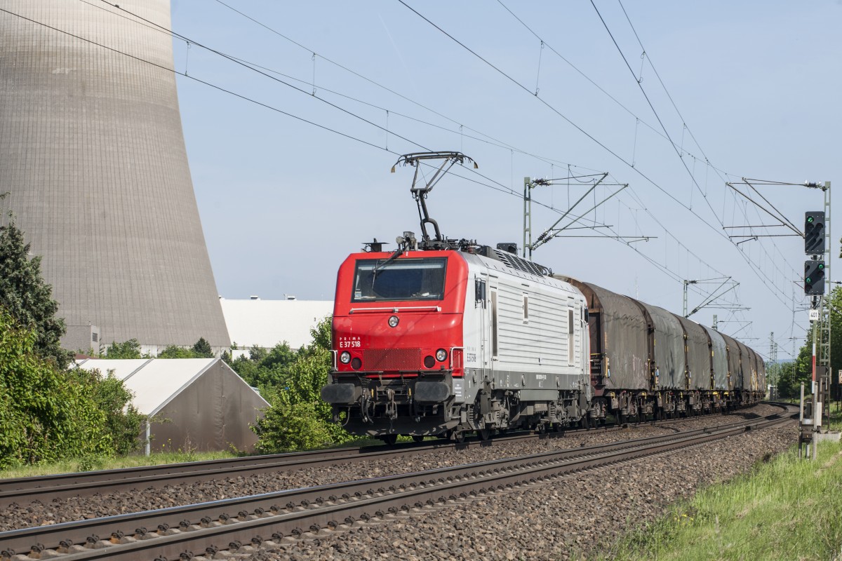 E37 518 in Weißenthurm am 05.05.2014.