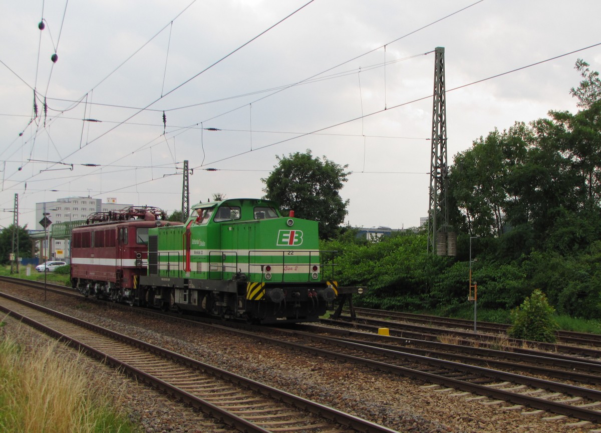 EB 22  Lisa 2  zusammen mit der EGP 109 030-7 am 24.07.2015 in Erfurt Ost.