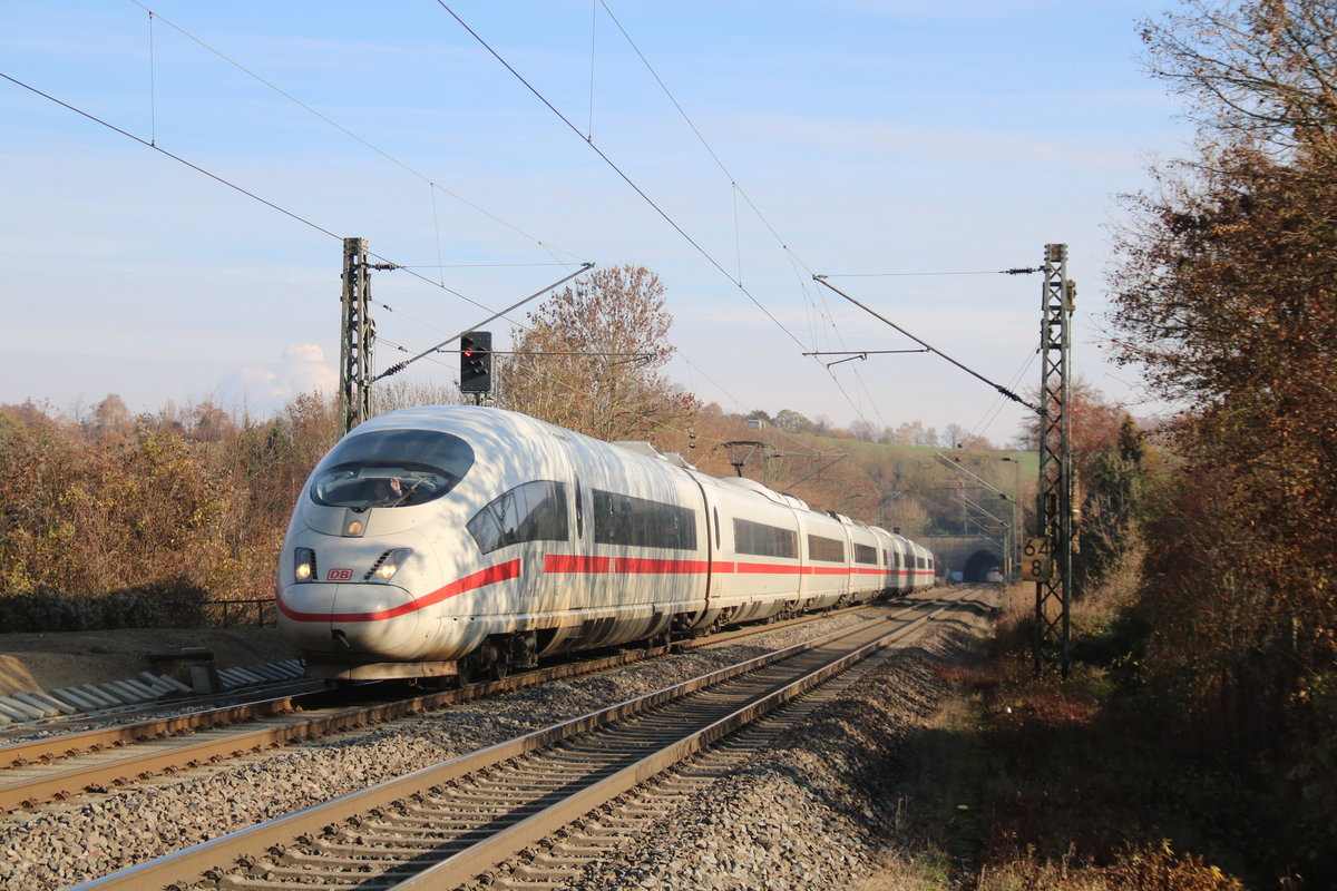 Ein Mehrsystem ICE 3 der Baureihe 406 auf dem Weg von Frankfurt nach Brüssel in Eilendorf am 22.11.18