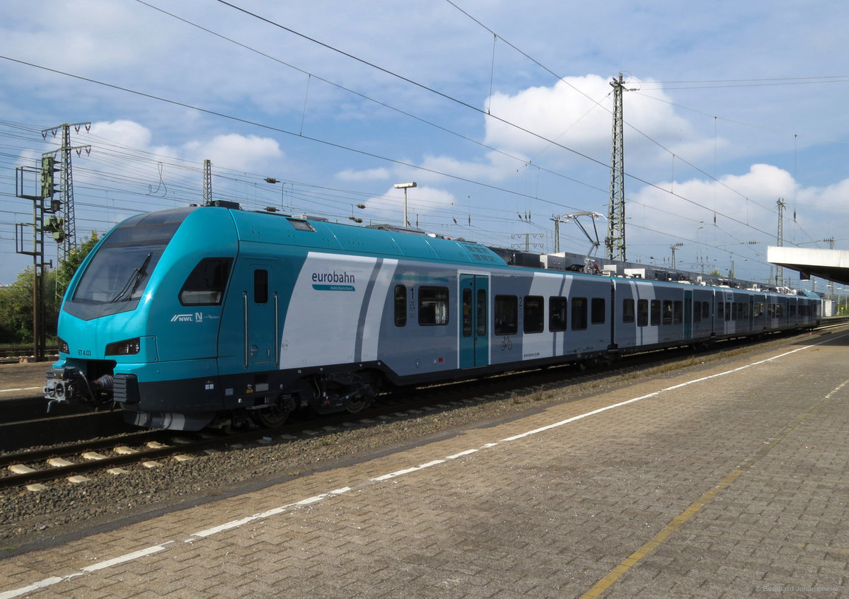 Ein neuer 5-teiliger Flirt von Keolis / eurobahn steht im Bahnhof Hamm. Die Fahrzeuge sollen ab Dezember 2017 auf der RB 61 von Bielefeld nach Hengelo (NL) zum Einsatz kommen. September 2017
