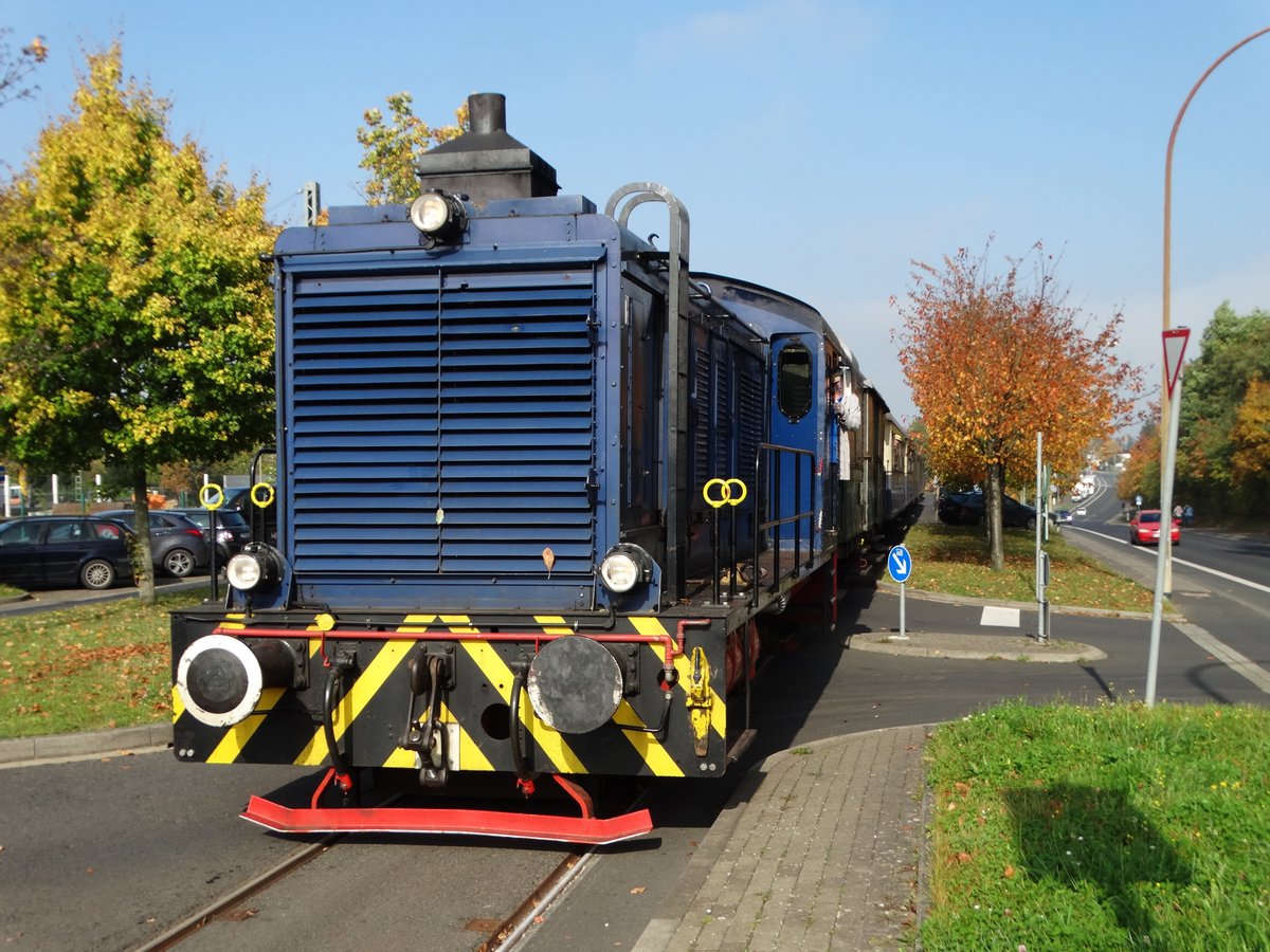 Eisenbahnfreunde Wetterau Lok2 V36 (98 80 0236 299-0 D-EBEFW) am 15.10.17 in Bad Nauheim 