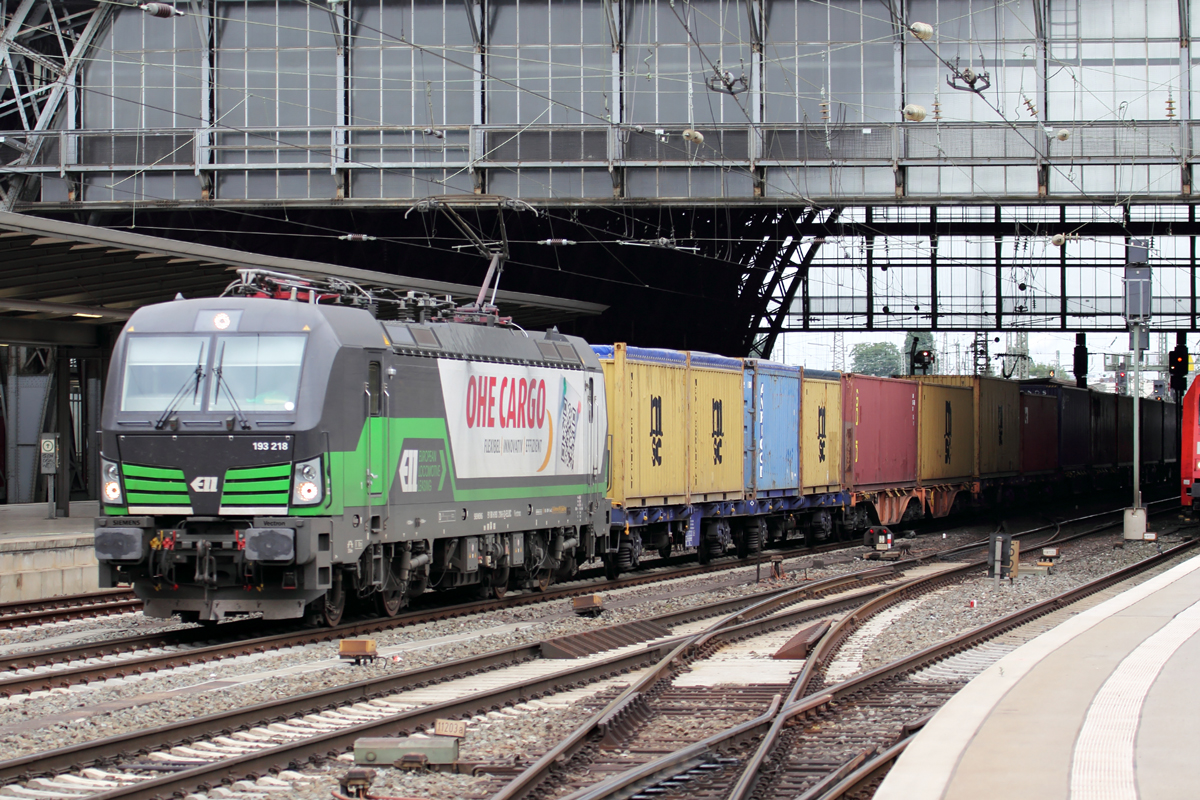 ELL 193 218 für OHE Cargo unterwegs durchfährt Bremen Hbf. 12.8.2015