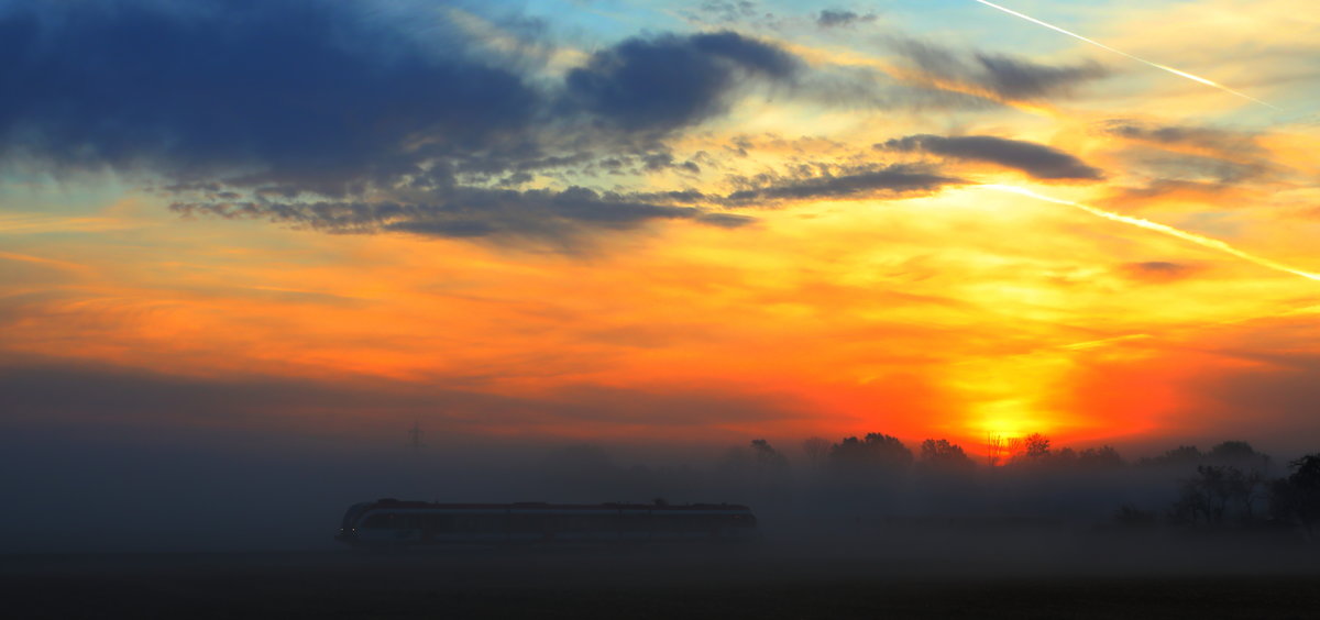 Ende Oktober gab es Zeitweise Prachtvolles Herbstwetter welches in den frühen Stunden immer wieder von Nebel begleitet wurde. In dieser Woche herrscht leider der Regen , darum ein kleiner Rückblick. 

18.10.2017 bei Sankt Peter im Sulmtal 