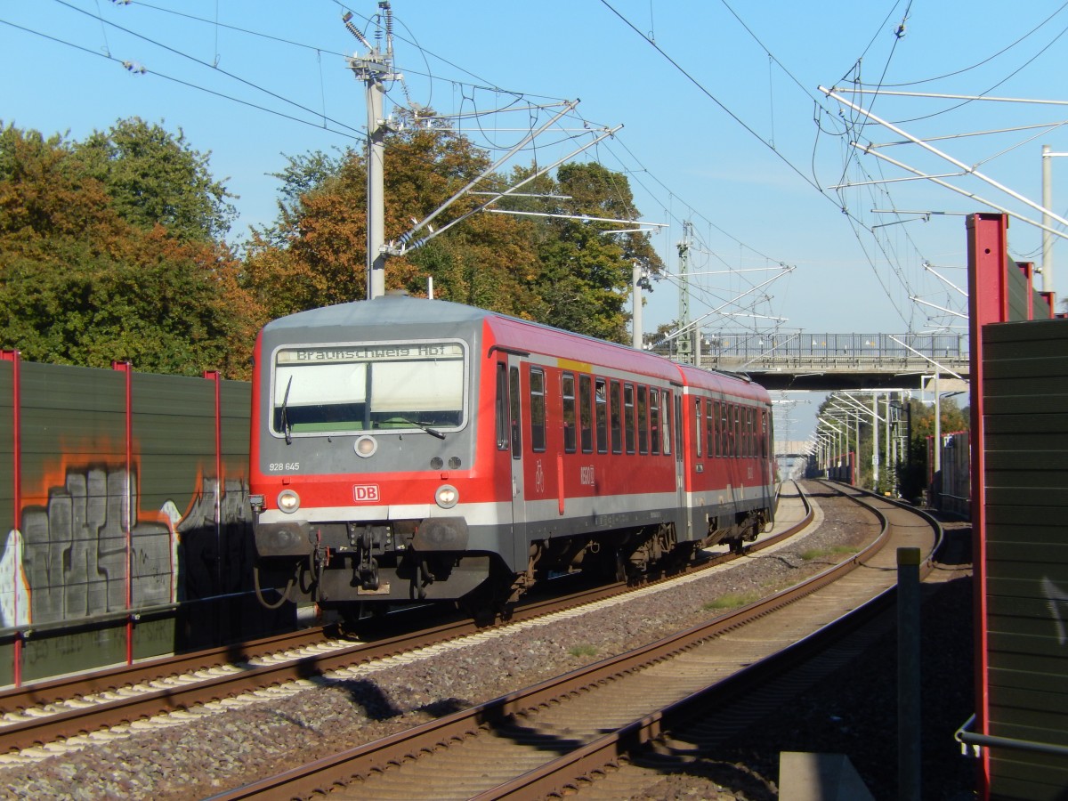 ENDZEIT für die Triebwagen der Baureihe 628 auf der Strecke Hildesheim-Hannover. Ersetzt werden sollen sie durch Elektrotriebzüge, die dann auch jede Stunde und sogar bis Wolfsburg verkehren. 02.10.2015