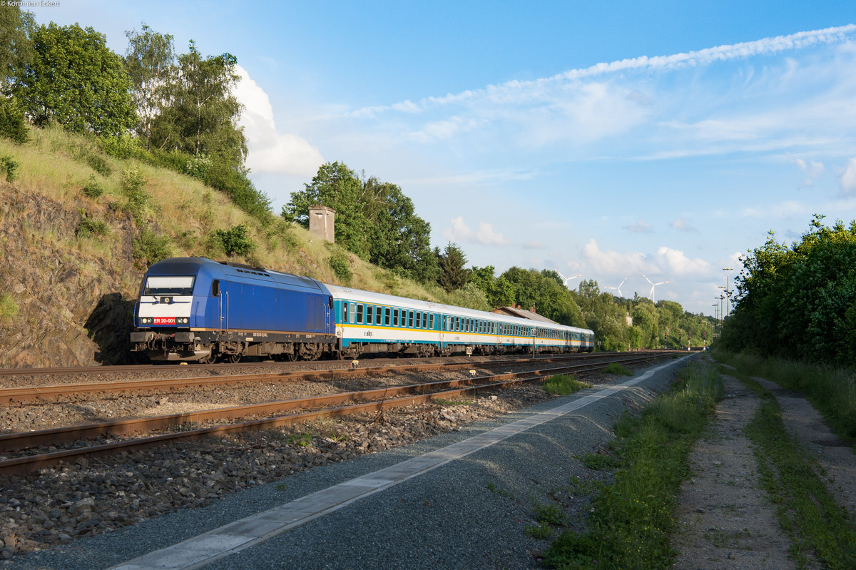 ER 20-001 mit dem ALX 84125 von München Hbf nach Hof Hbf bei Oberkotzau, 02.06.2018