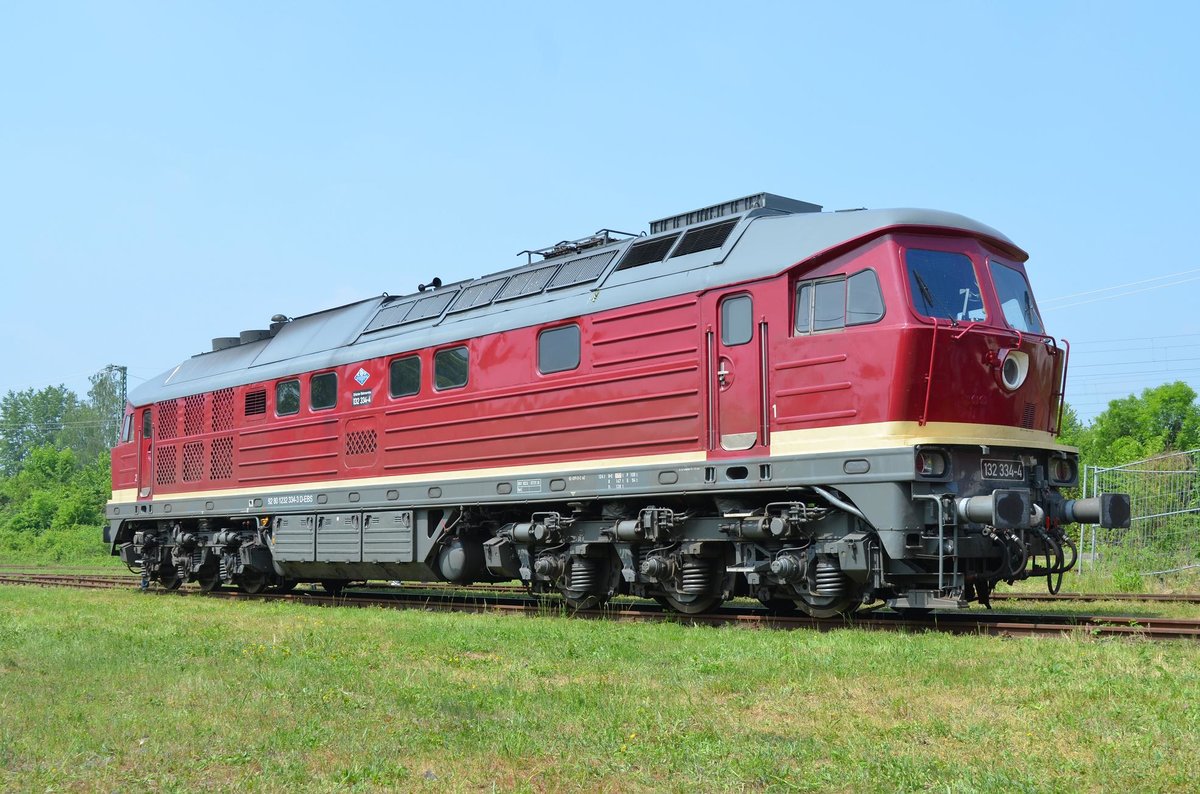 Erfurter Bahnservice 132 334-4 (232 334-3 D-EBS) zum 21. Groen Eisenbahnfest im Bw Weimar  25 Jahre Thringer Eisenbahnverein e.v  28.05.2016 