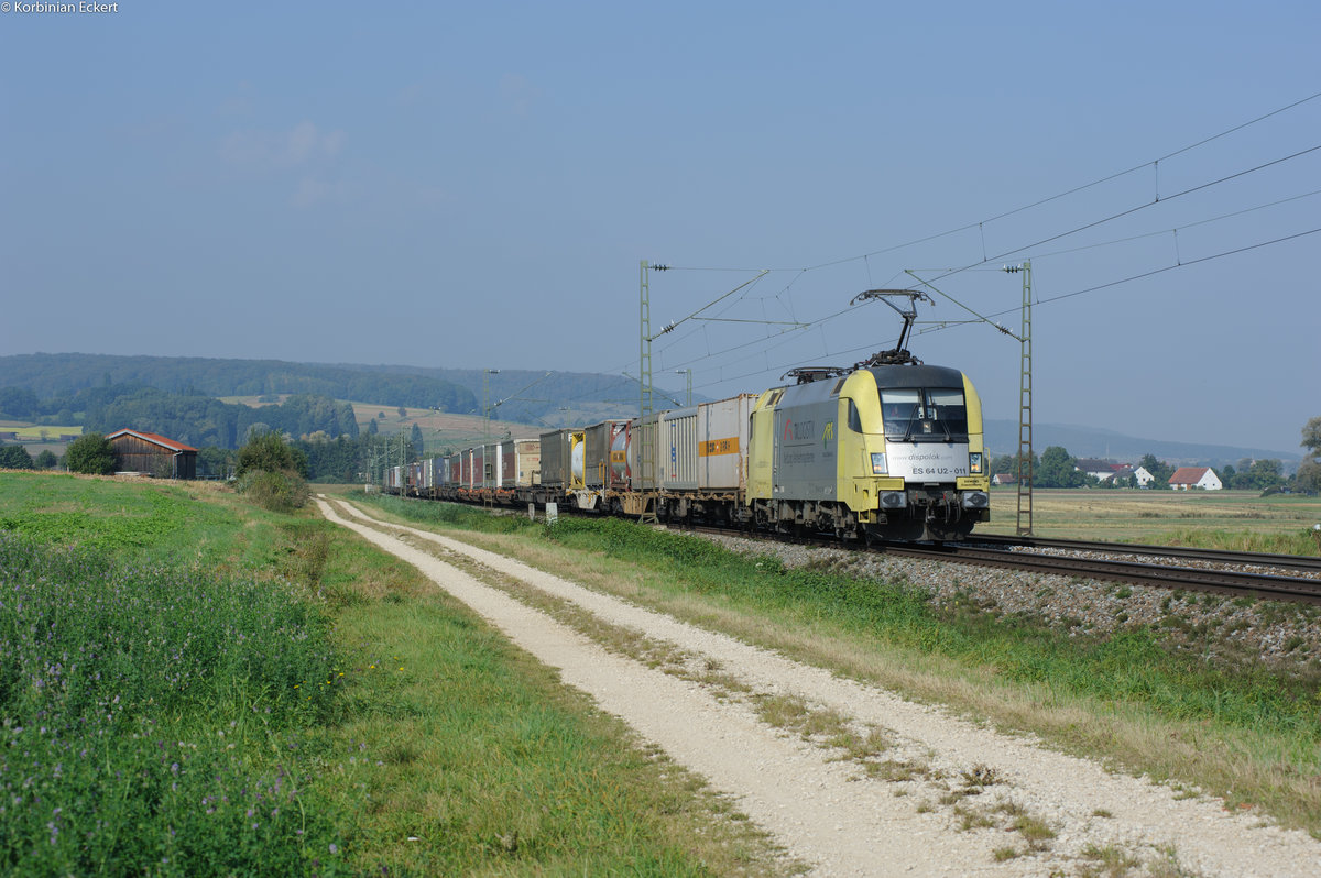 ES64 U2-011 mit einem KLV-Zug bei Wettelsheim Richtung Treuchtlingen, 24.09.2016