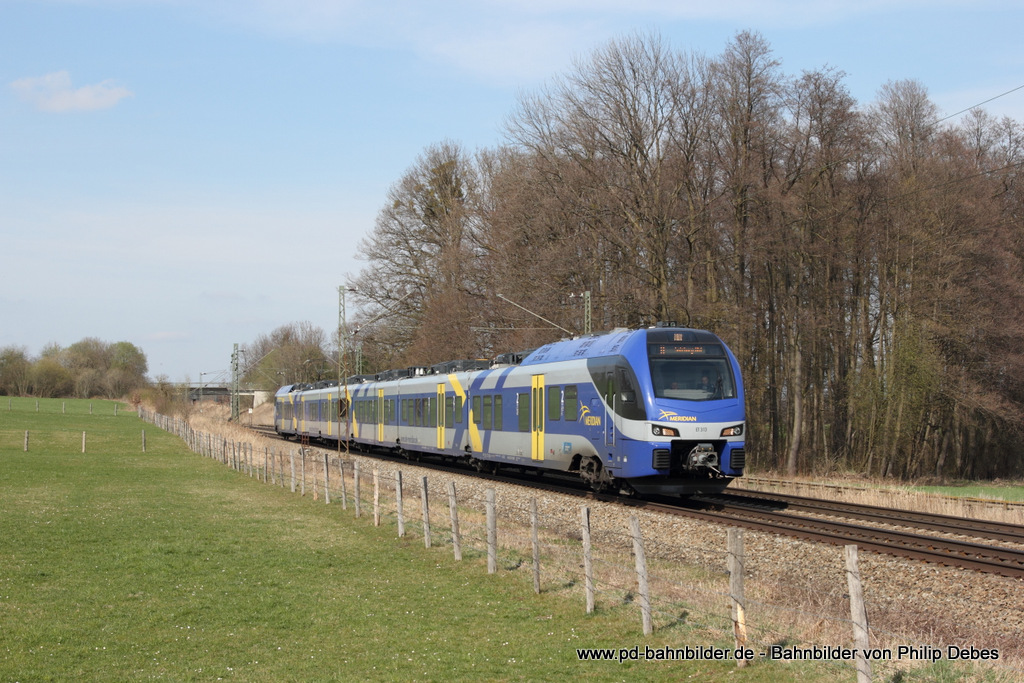 ET 313 (Bayerische Oberlandbahn GmbH) als M 79023 in Richtung Salzburg Hbf in Großkarolinenfeld, 26. März 2014