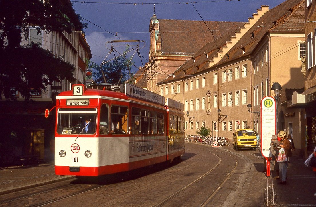 Freiburg Tw 101 in der Bertoldstrae, 24.09.1987.