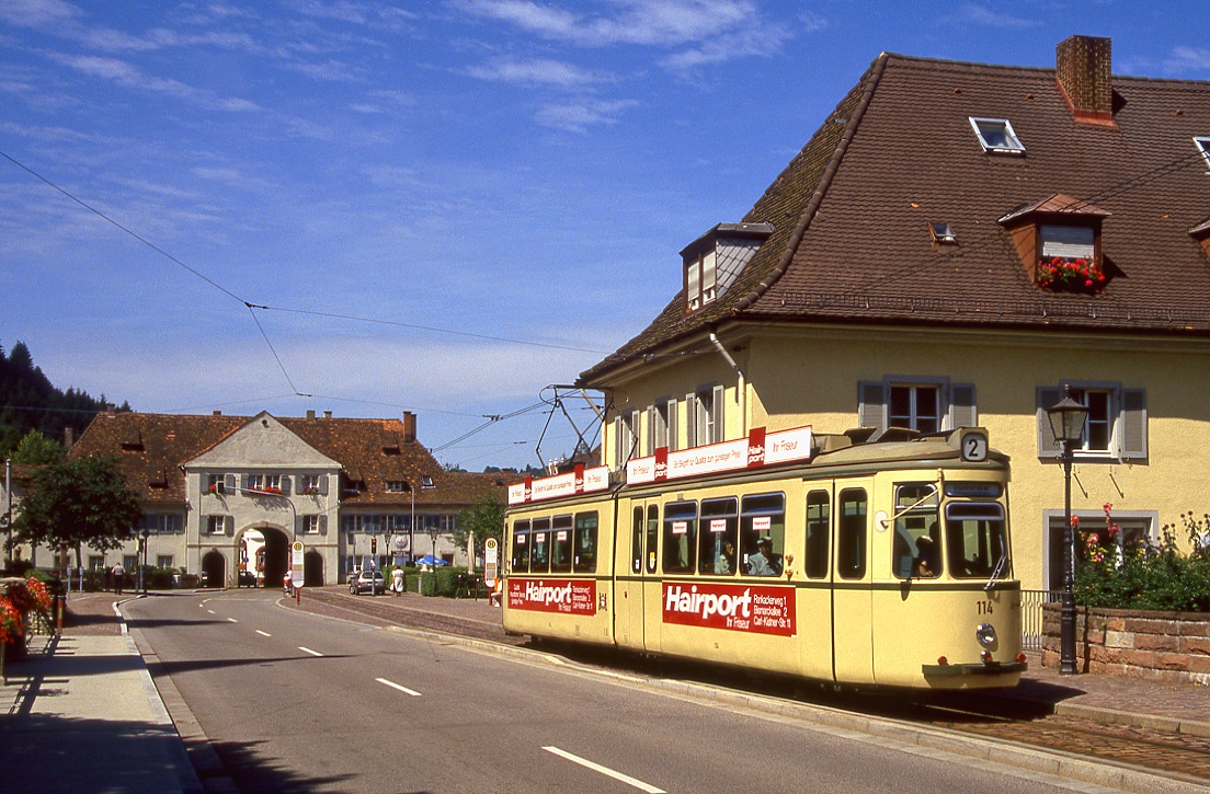 Freiburg Tw 114 an der Endstelle Gnterstal, 15.08.1987.