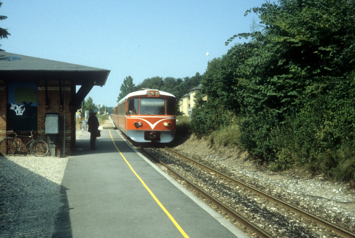 GDS (Gribskovbanen) Triebzug (Hillerød-)Slotspavillonen am 11. Juli 1983.