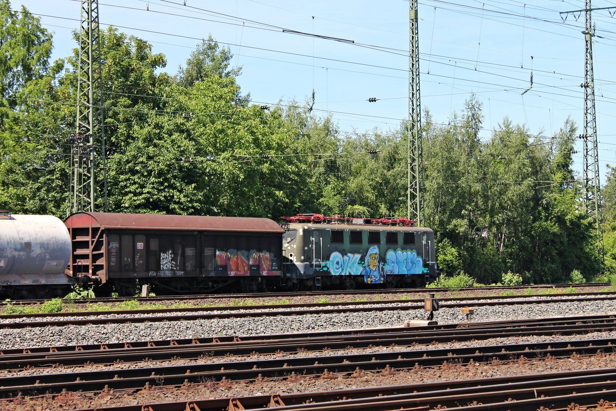 Gegenüber vom DB Museum in Koblenz Lützel, wurde die 141 055-4 wärend dem Sommerfestes am 14.06.2015 geparkt.