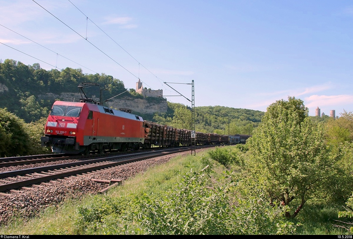 Gemischter Gz mit 152 090-7 DB fährt bei Saaleck auf der Bahnstrecke Halle–Bebra (KBS 580) Richtung Naumburg (Saale).
[10.5.2018 | 11:33 Uhr]