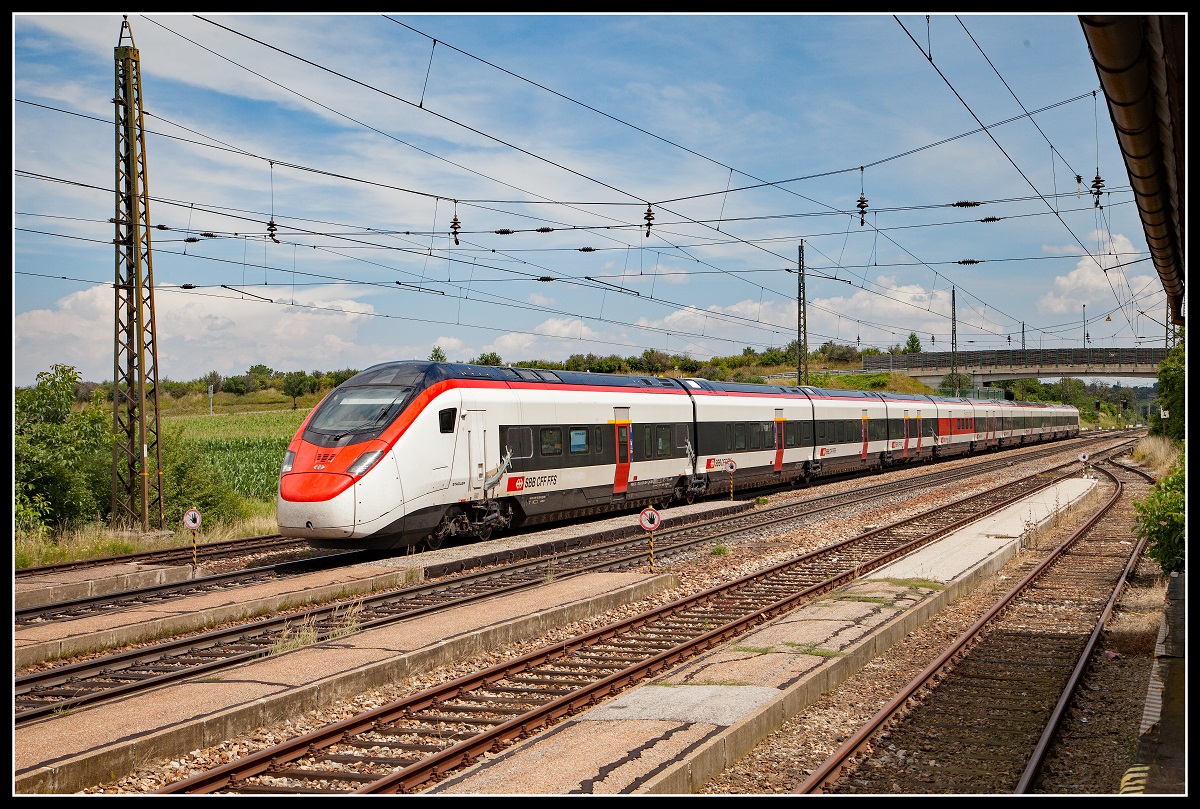 GIRUNO RABe 501 002 als Probezug in Kirchstetten am 5.07.2018.