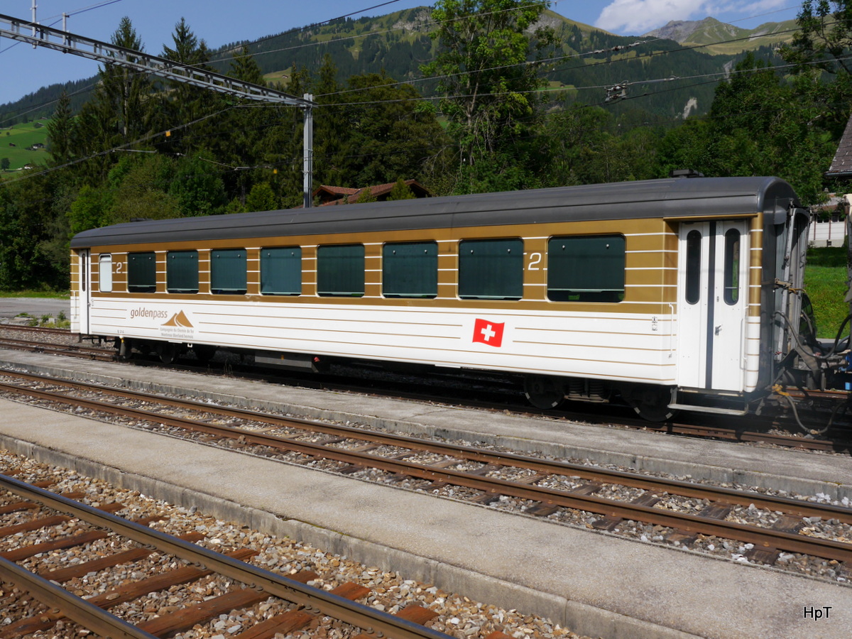 Goldenpass MOB - Personenwagen 2 Kl. B 214 abgestellt im Bahnhof Lenk am 26.08.2017