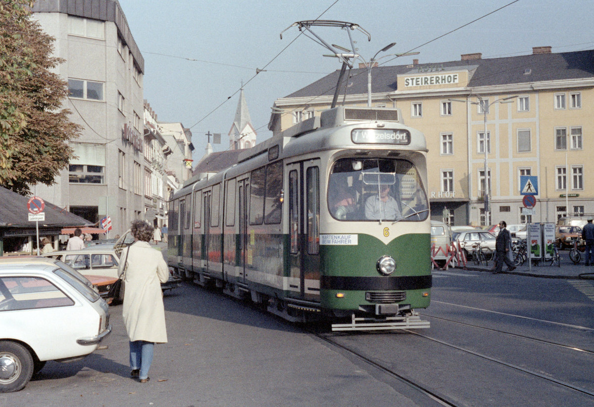 Graz GVB SL 7 (GT8 6) Jakominiplatz am 17. Oktober 1978. - Scan eines Farbnegativs. Film: Kodak Safety Film 5075. Kamera: Minolta SRT-101.