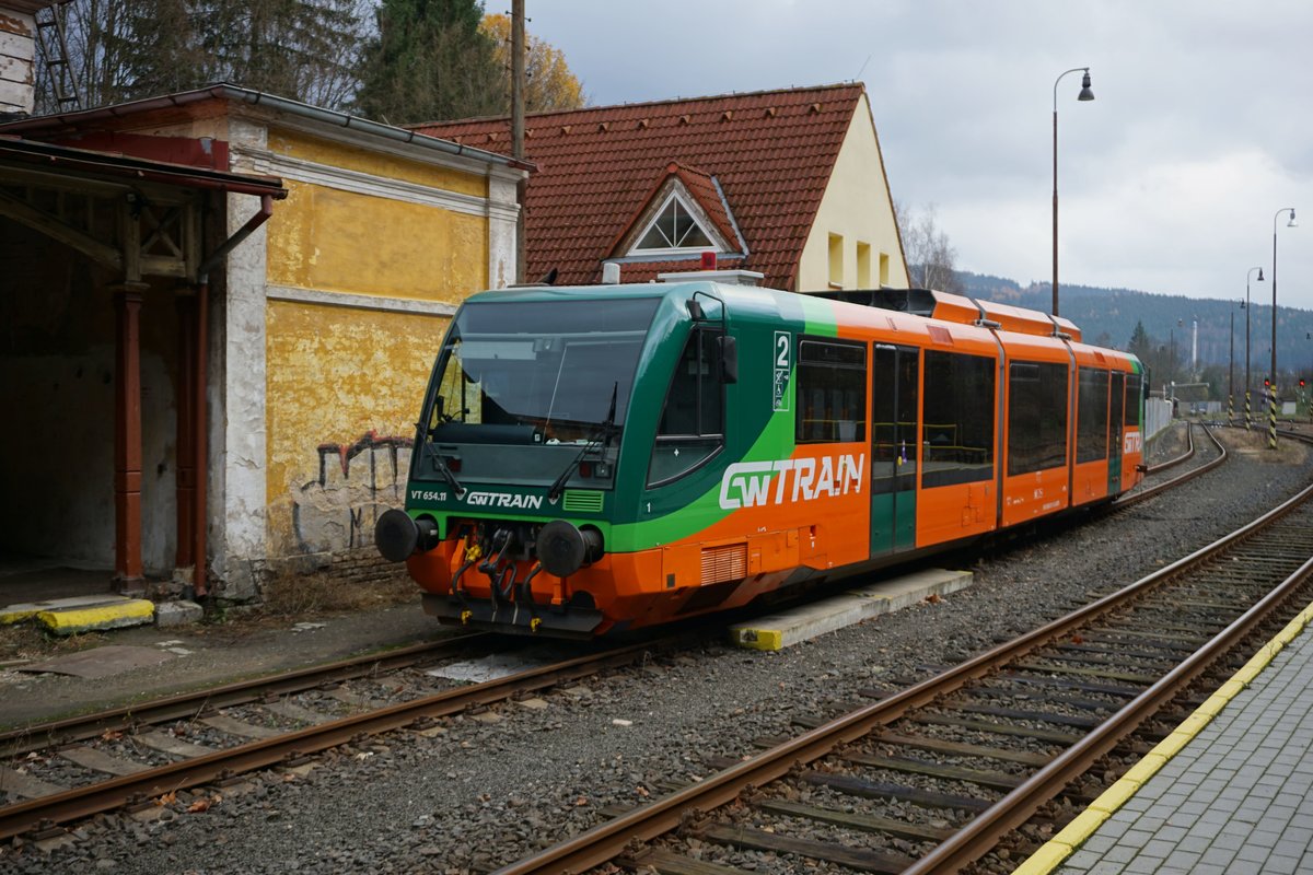 GWTrain 654.11 am 18.11.2017 in Kraslice.
