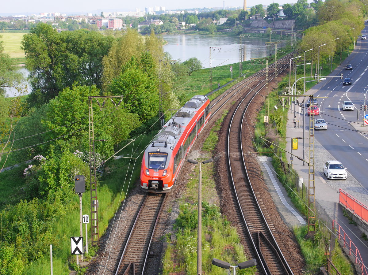  Hamsterbacke  (Bombardier Talent 2) 442 650 nach Coswig kurz vor dem Hp Dresden-Kemnitz; 11.05.2016
