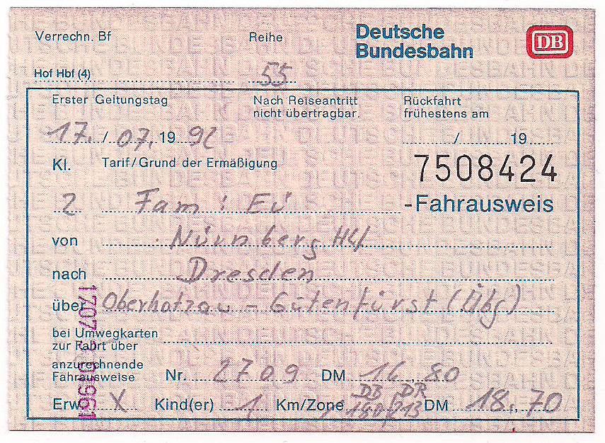 handgeschriebene Fahrkarte 17.07.1992 Deutsche Bundesbahn von Nürnberg nach Dresden über Oberkotzau - Gutenfürst ; (Scan)  
  interessant: die Aufteilung 180 km DB + 213 km DR