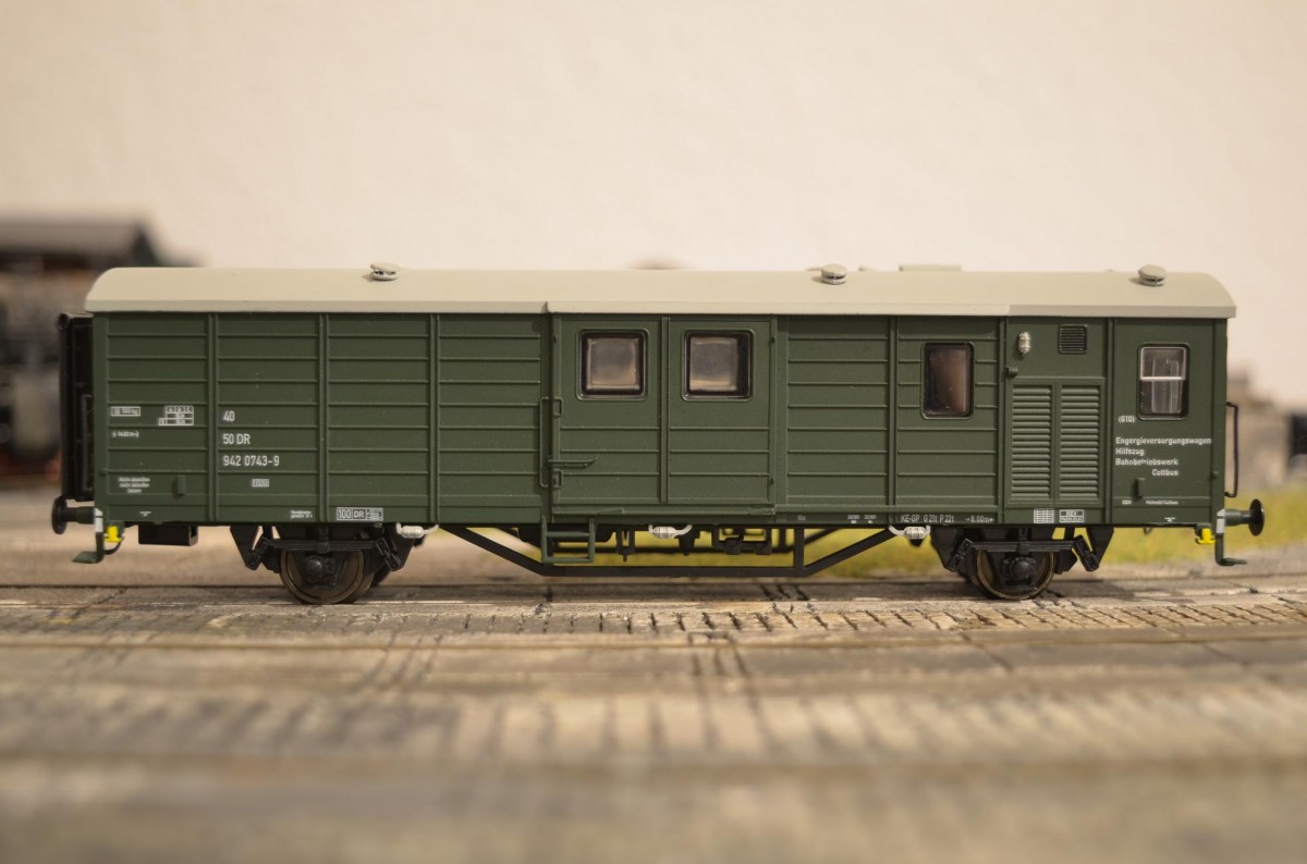 Heris 80004 Hilfszug DR 40 50 942 07439 Bw Cottbus mit Piko