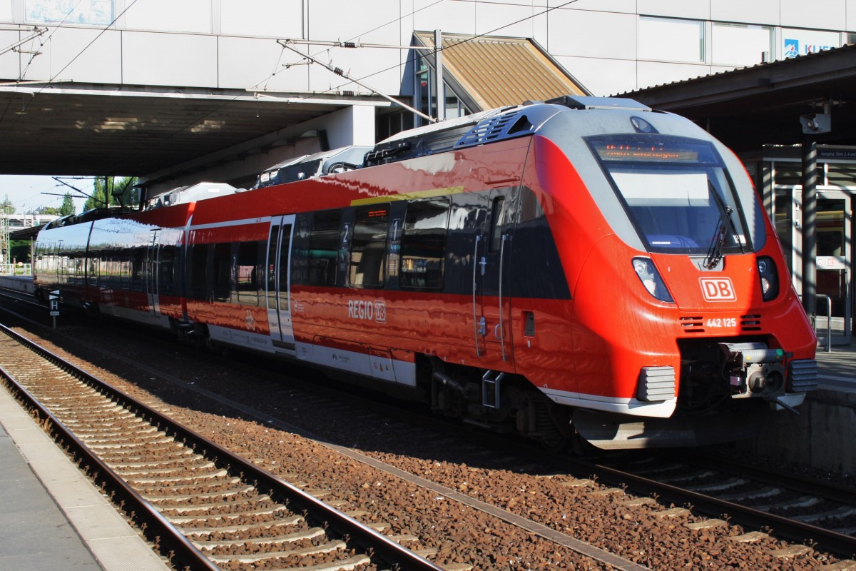 Hier 442 125-1 als RB23 (RB28845) von Michendorf nach Potsdam Hbf., dieser Triebzug stand am 7.7.2013 in Potsdam Hbf.