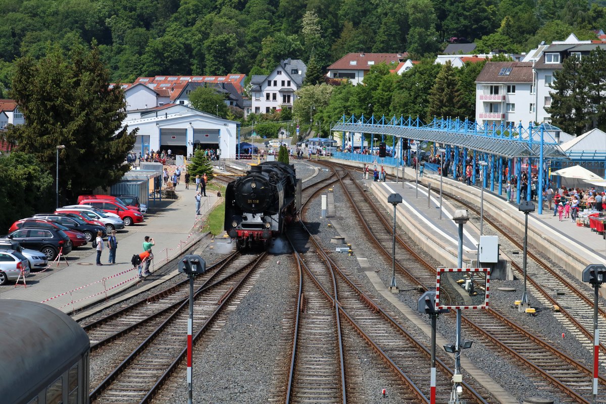 Historische Eisenbahn Frankfurt 01 118 am 21.05.18 beim Bahnhofsfest in Königstein (Taunus)