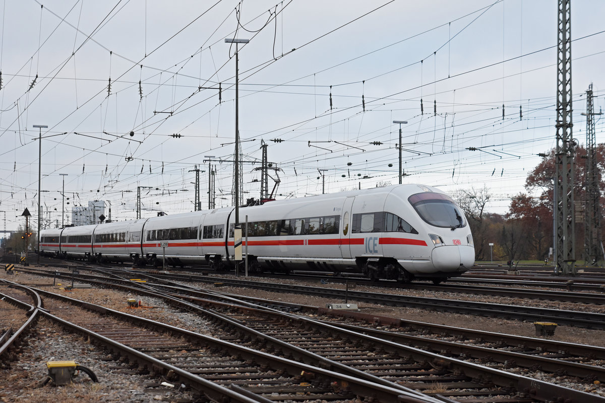 ICE 415 522-2 fährt beim badischen Bahnhof ein. Die Aufnahme stammt vom 15.11.2018.