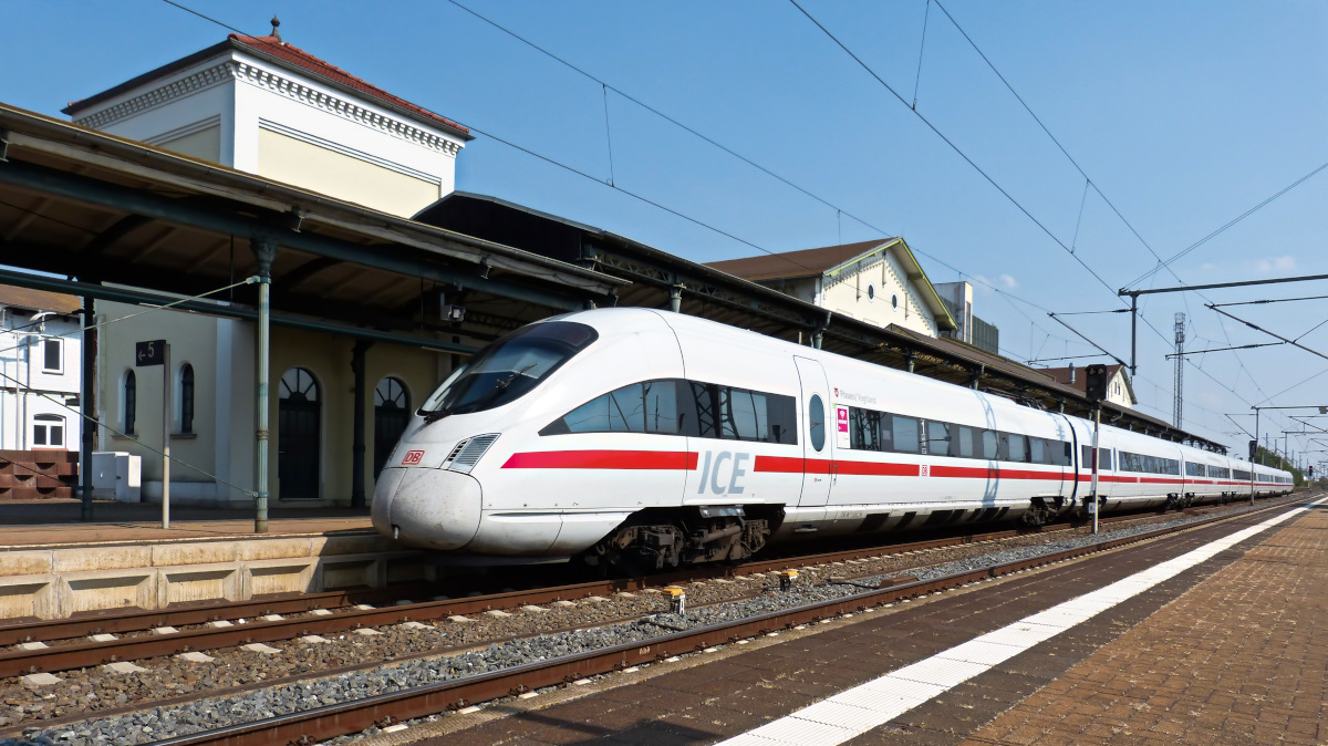 ICE  Plauen/Vogtland  (Umleiter) Bahnhof Nordhausen 10.09.2016