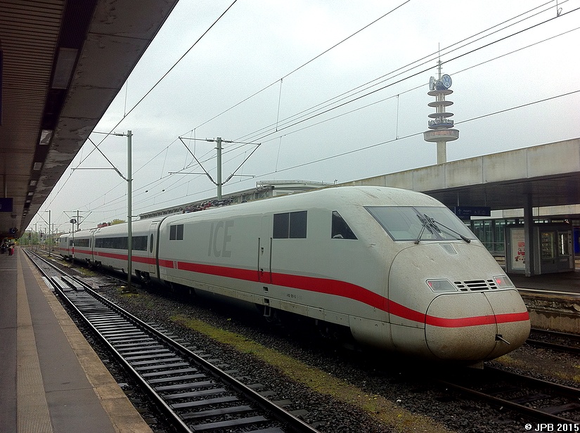 ICE-S in Hannover Hbf am 05.05.2015

Video dazu auf meinem Youtube-Kanal:
https://www.youtube.com/watch?v=vFkHZrhnG0Q
https://www.youtube.com/watch?v=1GsK7lo5AiM