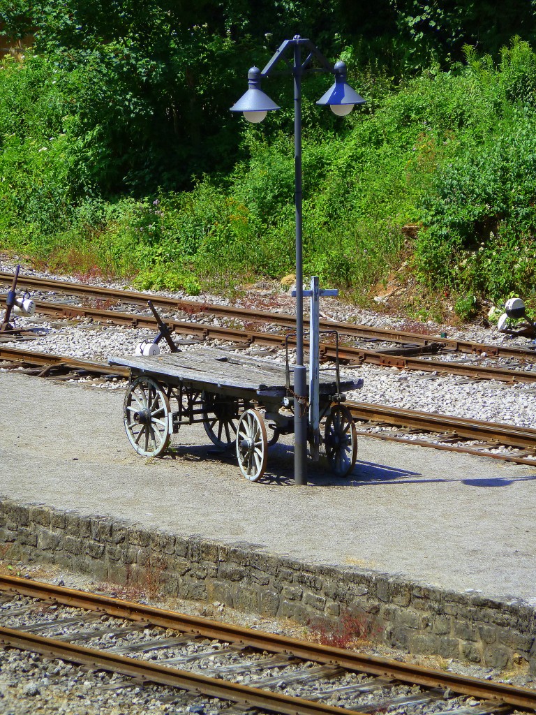 Im Bahnhof Fond-de-Gras des Train 1900, 17.07.2015 