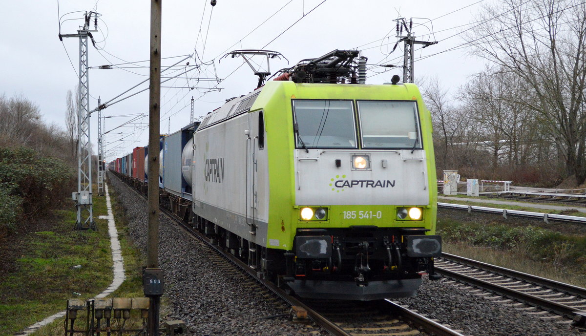 ITL - Eisenbahngesellschaft mbH mit der Captrain  185 541-0  [NVR-Number: 91 80 6185 541-0 D-ITL] und Containerzug Richtung Frankfurt/Oder am 09.01.19 Bf. Berlin-Hohenschönhausen.