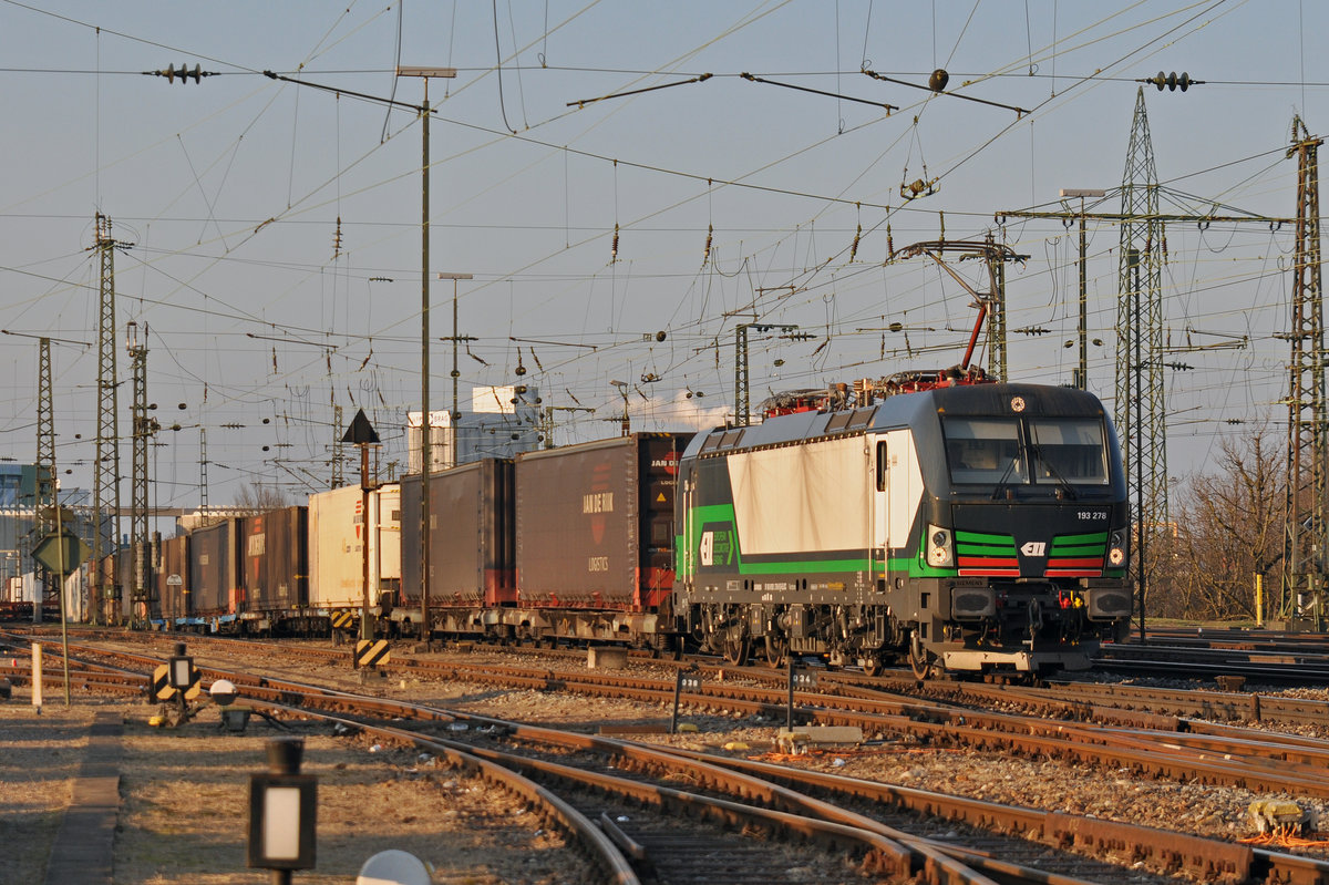 Lok 193 278-9 durchfährt den Badischen Bahnhof. Die Aufnahme stammt vom 13.01.2018.