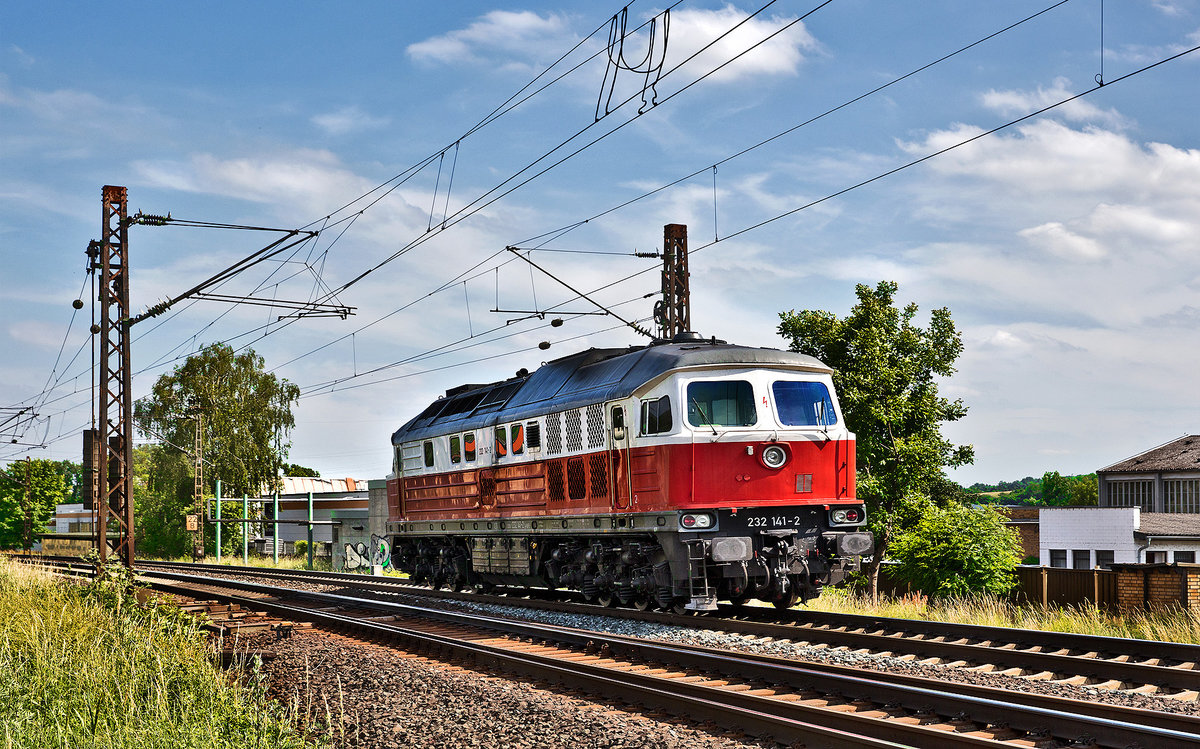 Lz 232 141-2 fährt in Karlstadt vorbei.Bild 13.6.2017