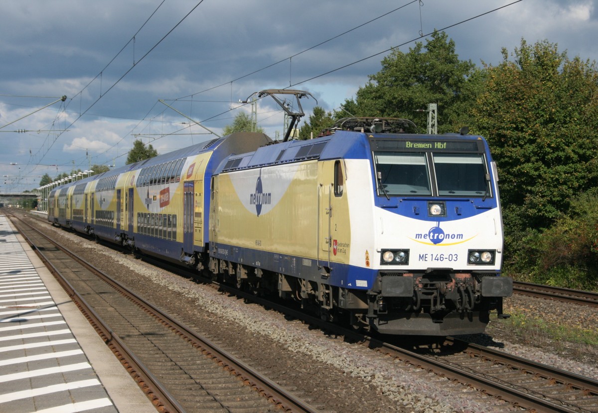 ME 146-03 mit ME 81920 (Hamburg Hbf–Bremen Hbf) am 11.09.2014 in Scheeel