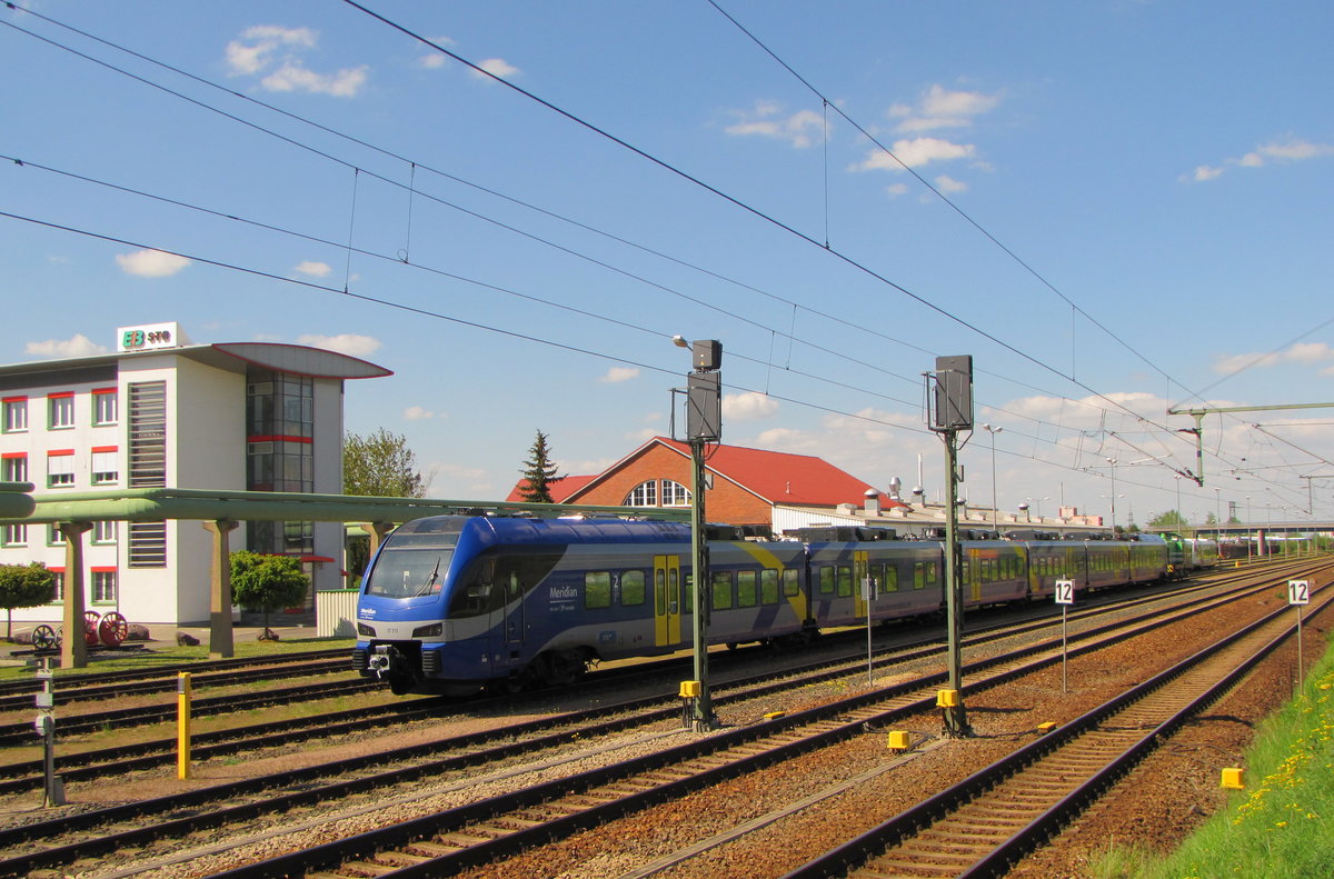 Meridian ET 315 am 08.05.2016 bei der Erfurter Bahn in Erfurt Ost.