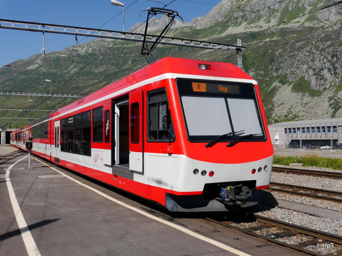 MGB - Zahnradtriebwagen ABDeh 4/8  2028 im Bahnhof von Andermatt am 04.08.2017
