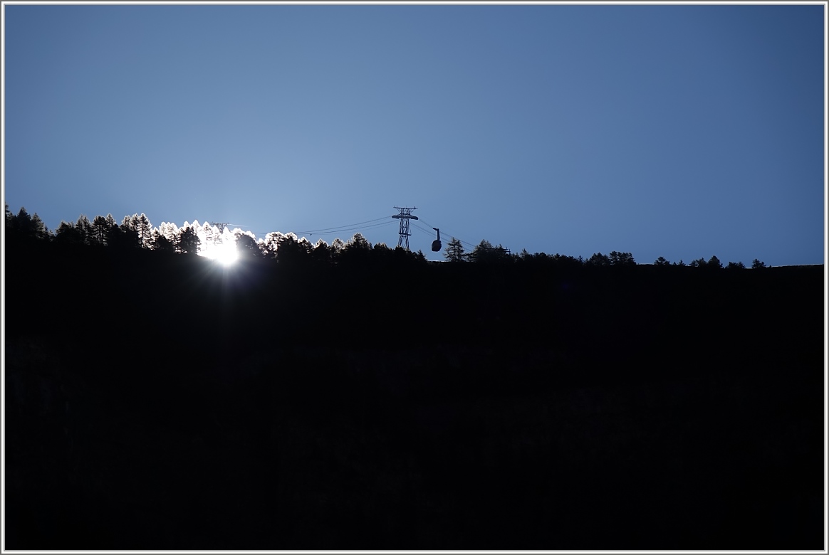 Mit der Torrentbahn der Sonne entgegen.
(30.09.2015)