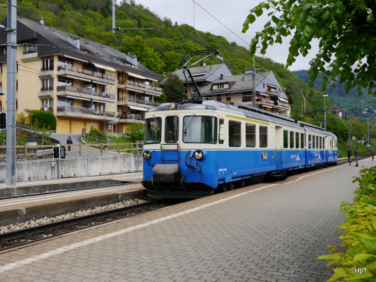 MOB - ABDe 8/8 4003 als Regio nach Montreux im Bahnhof Chernex am 09.05.2017
