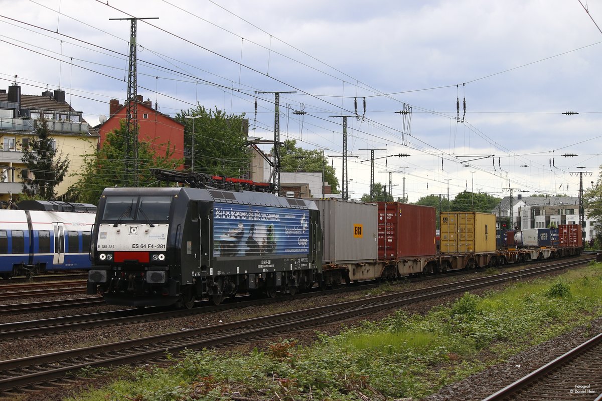 MRCE 189-281  Bayernhafen  Werbelok in Köln West, am 20.05.2017.