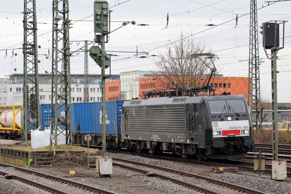MRCE ES 64 F4-803 in Hamm(Westfl.) 29.11.2018