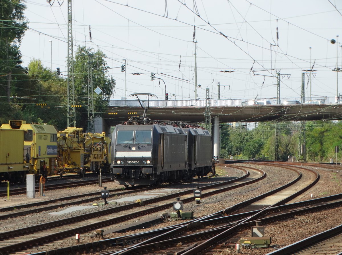 MRCE/Dispolok CTL Logistik 185 572-5 am 09.09.16 in Hanau Hbf vom Bahnsteig aus fotografiert 