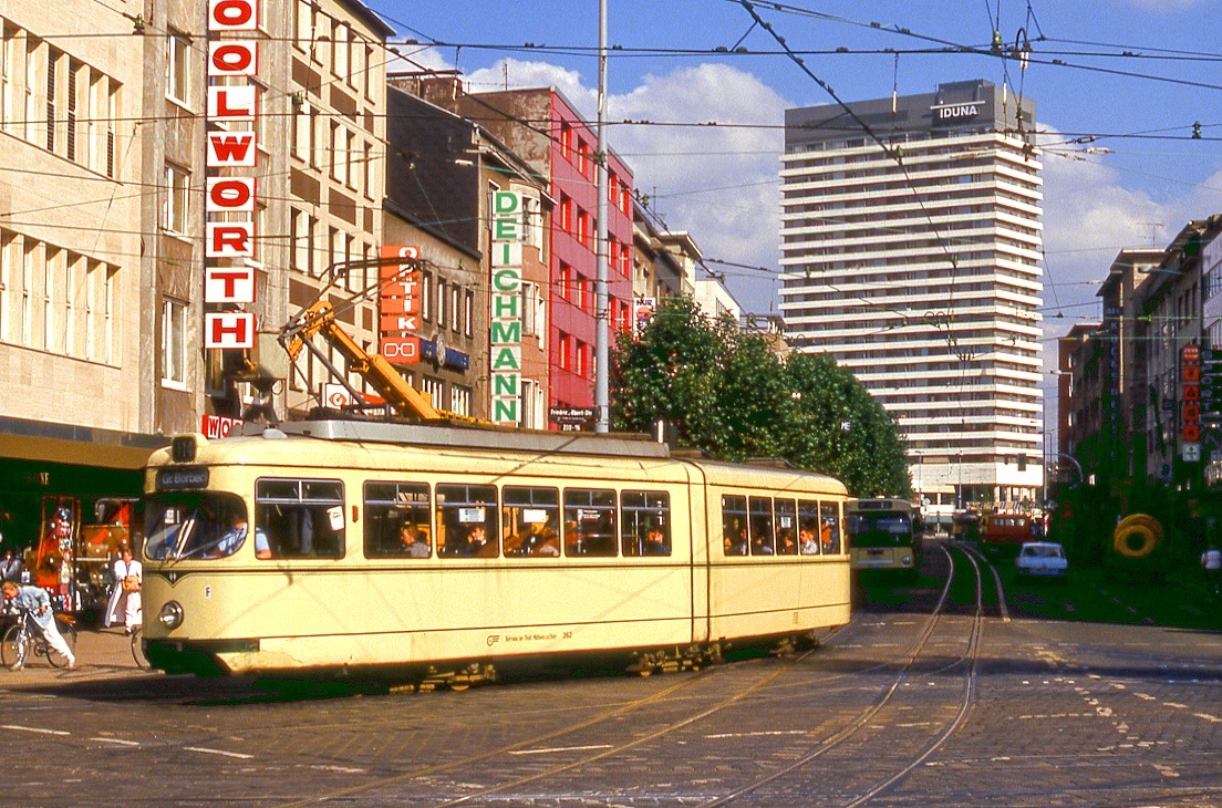 Straßenbahn Mülheim an der Ruhr Fotos Bahnbilder.de