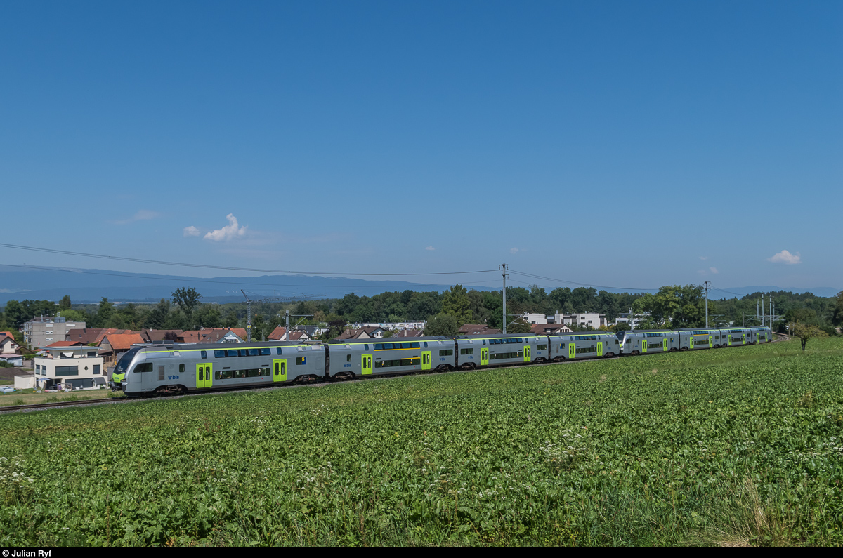 MUTZ-Doppeltraktion als Extrazug nach Corcelles-Nord ans ESAF 2016 am 28. August 2016 bei Muntelier-Löwenberg.