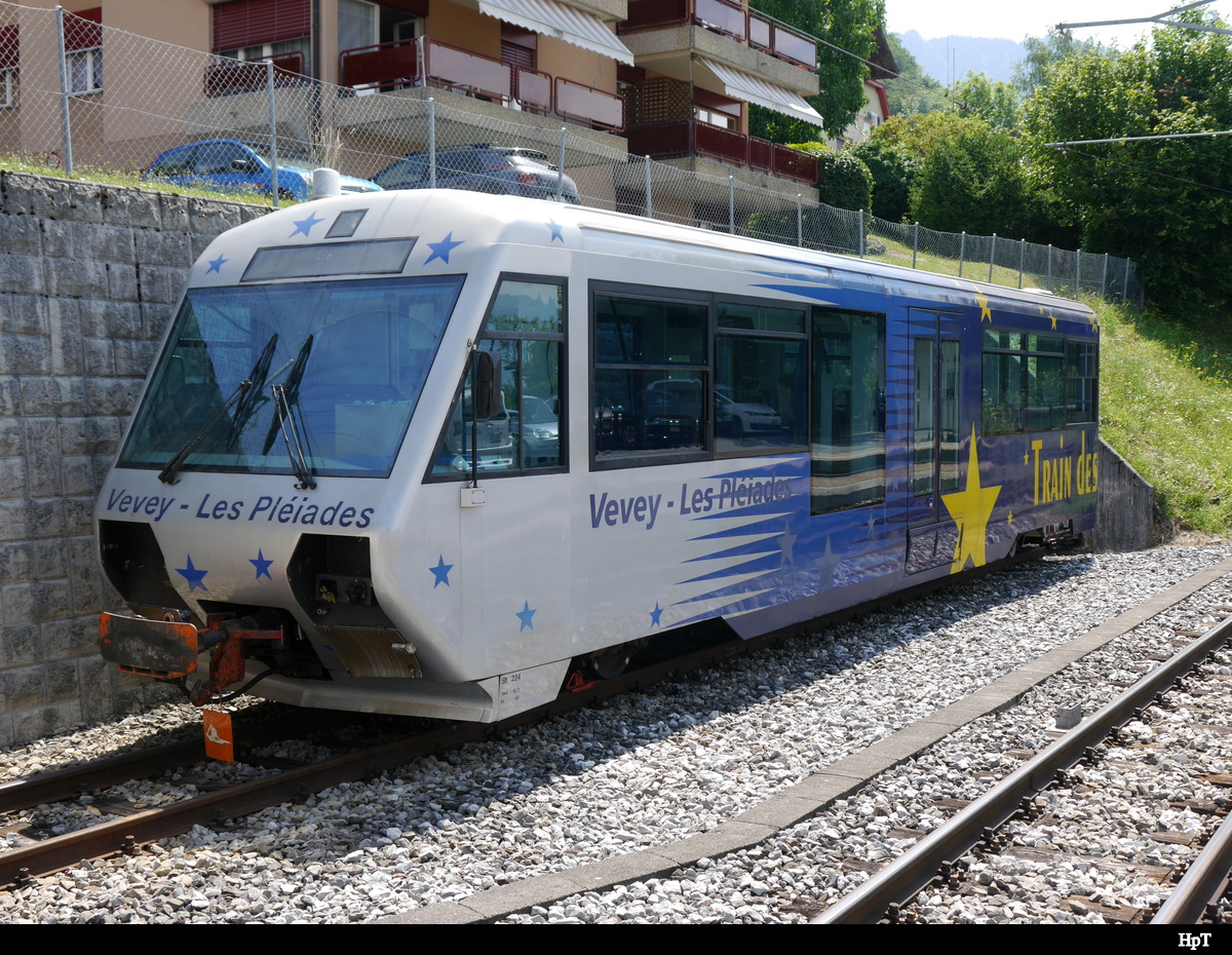 MVR / CEV - Steuerwagen Bt 224 abgestellt in Chernex am 14.07.2018