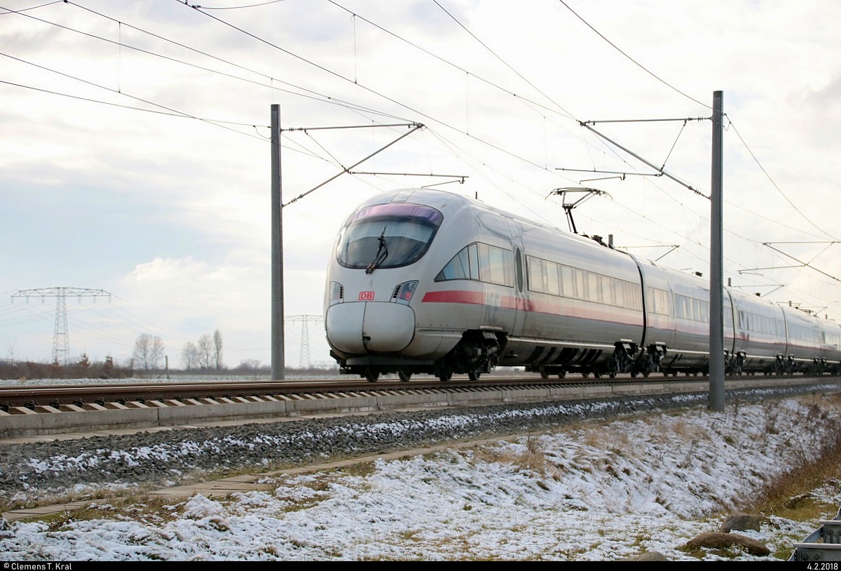 Nachschuss auf 415 505 (Tz 1505  Marburg/Lahn ) und eine BR 411 als ICE 1558 (Linie 50) von Dresden Hbf nach Wiesbaden Hbf, die bei Dieskau auf der Neubaustrecke Erfurt–Leipzig/Halle (KBS 580) fahren. [4.2.2018 | 13:48 Uhr]
