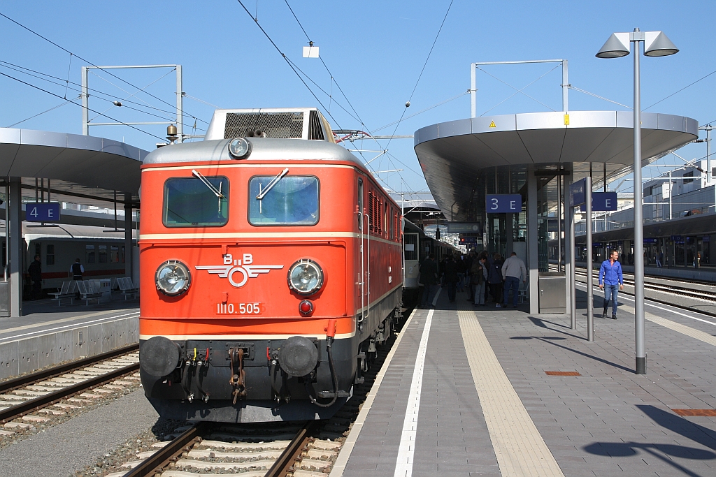 NLB 1110.505 am 23.September 2017 nach der Ankunft mit dem SR 14705 aus Frankenmarkt in Graz Hbf..