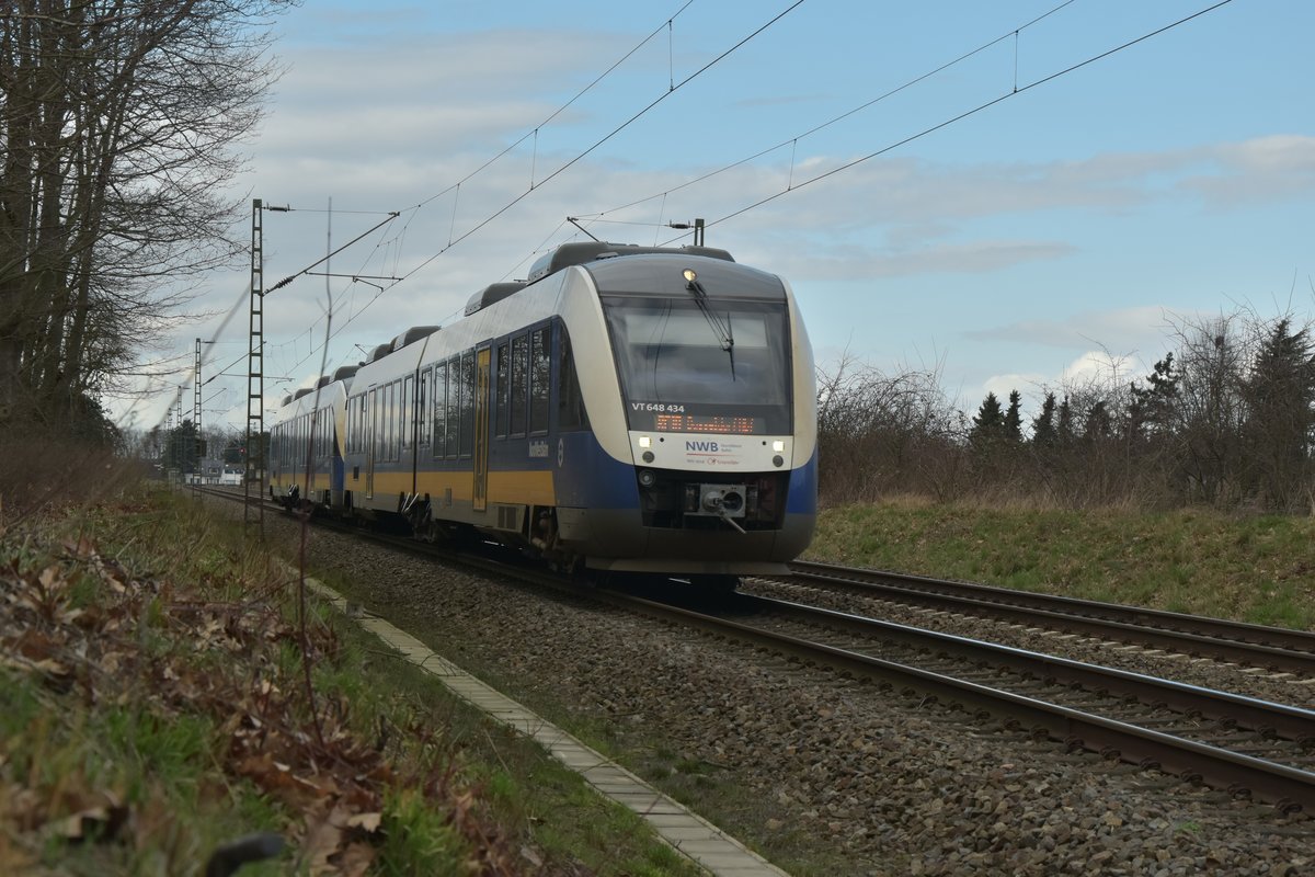 NWB VT 648 434 an der Spitze eines RE10 Zuges von Kleve nach Düsseldorf Hbf. Freitag 24.2.2017