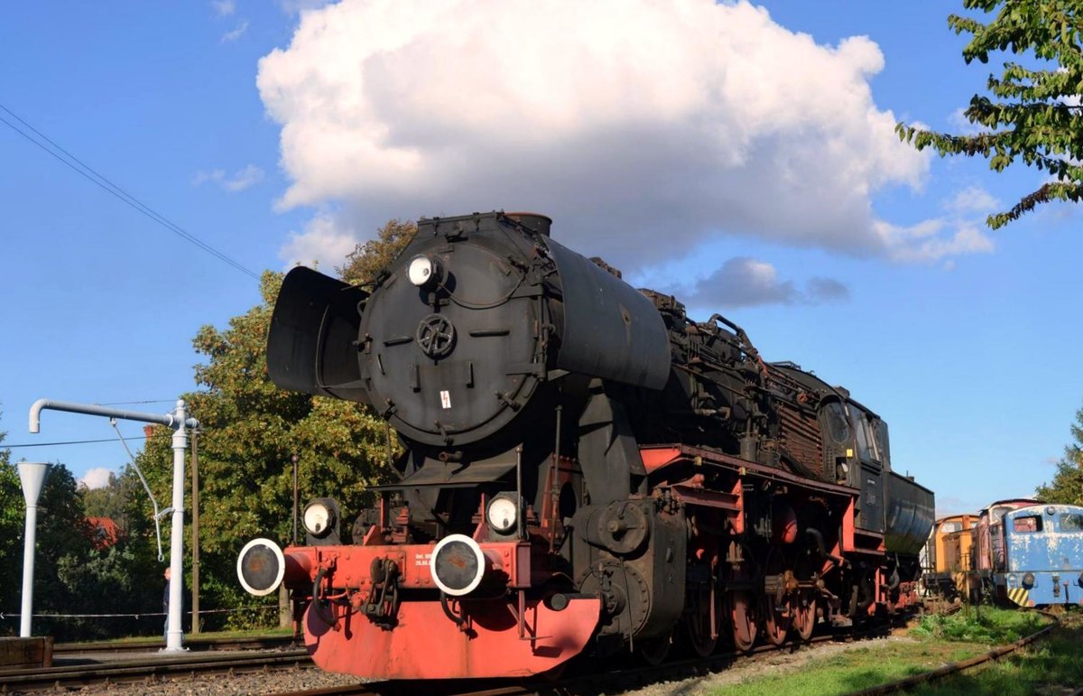  Ob sie Dampfen würde  52 8029-2 in Benndorf MaLoWa Bahnwerkstatt / Klostermansfeld gesehen zum  Eisenbahnfest: 25 Jahre Mansfelder Bergwerksbahn e. V.  02.10.2016