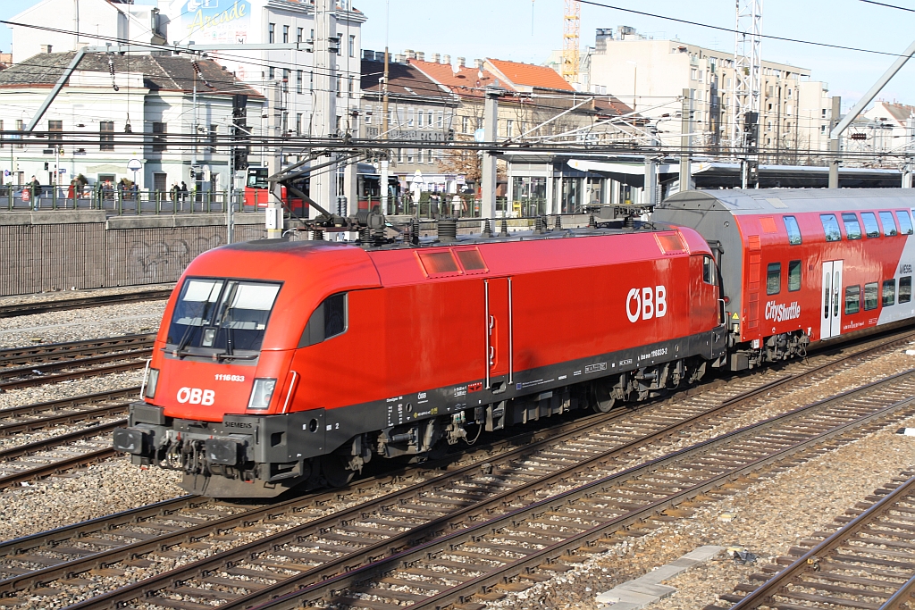 BB 1116 033-2 am 01.Mrz 2014 mit dem R 2346 von Payerbach-Reichenau nach Breclav in Wien Meidling.