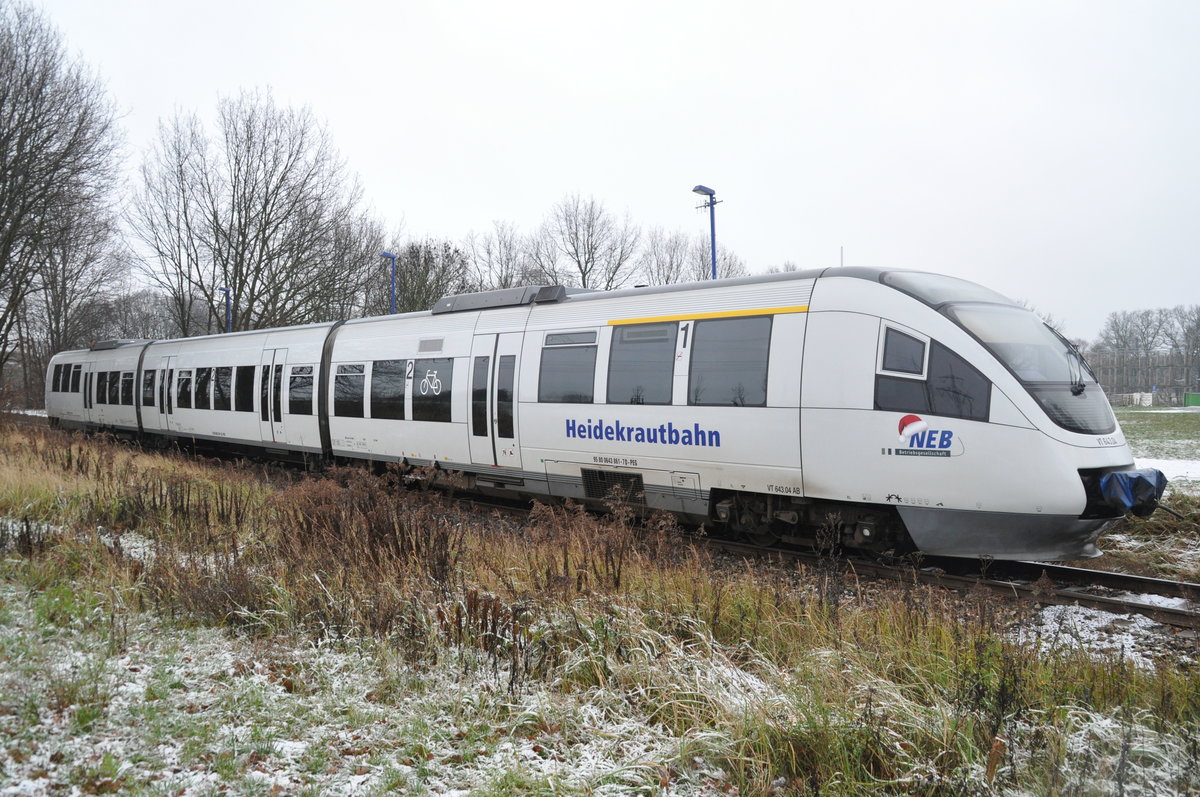 ORANIENBURG (Landkreis Oberhavel), 28.11.2015, VT 643.04 der Niederbarnimer Eisenbahn als RB-27 im Endbahnhof Schmachtenhagen